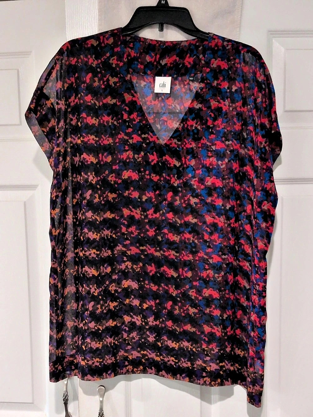 cabi Abstract Print Blouse in Black & Red Size Large